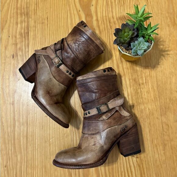 Bed Stu Rowdy Woman’s Teak Driftwood Boots MSRP: $189 - Size 6.5 U.S. - Picture 1 of 14